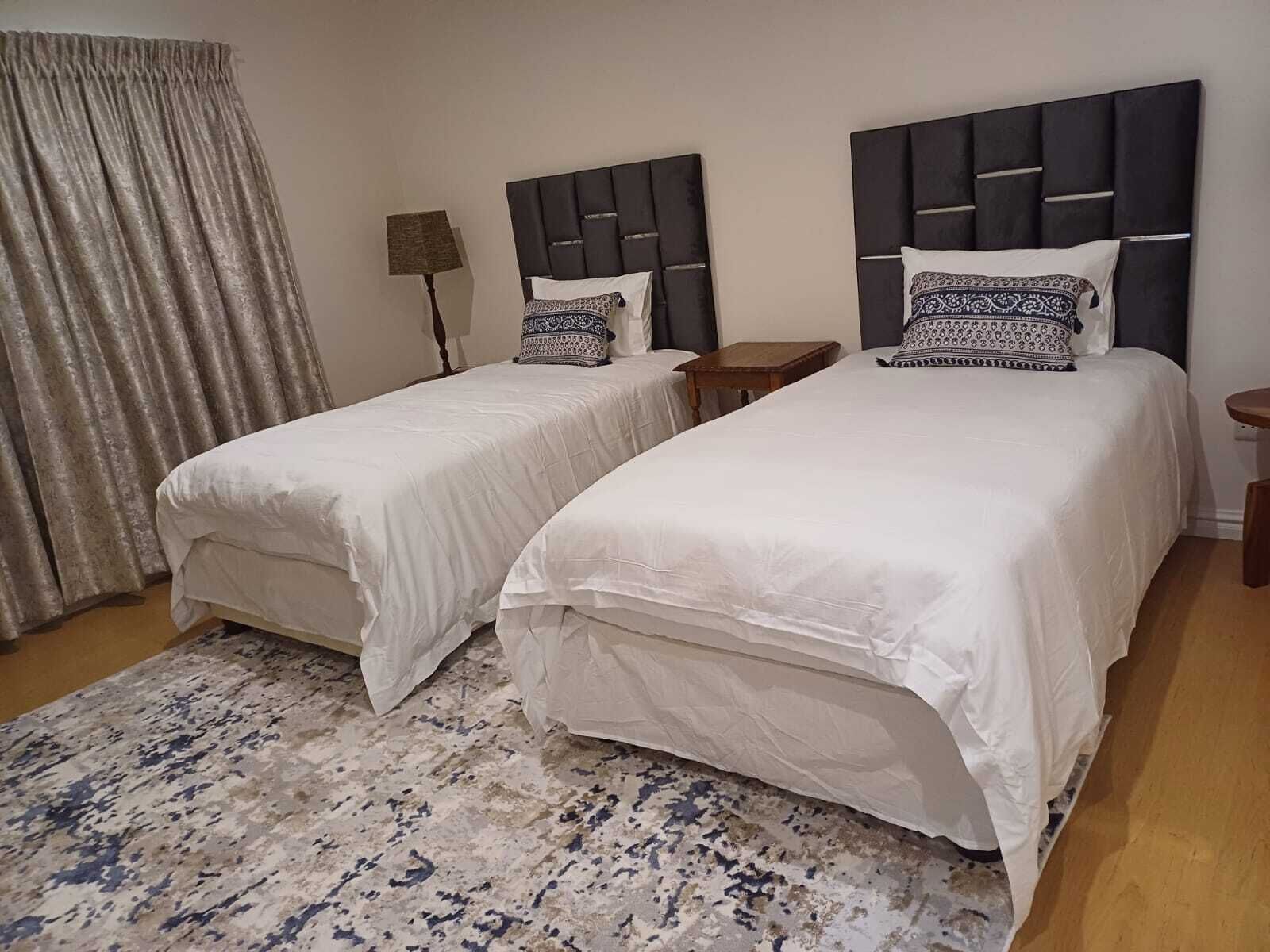 Een strijkplank/strijkijzer