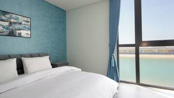 Villa, 4 Schlafzimmer, Strandblick, Strandnähe | Laptopgeeigneter Arbeitsplatz, Bügeleisen/Bügelbrett, kostenloses WLAN