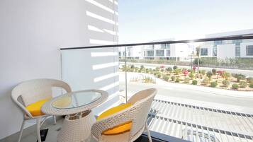 Villa, 4 Bedrooms, Beach View, Beachfront | Balcony