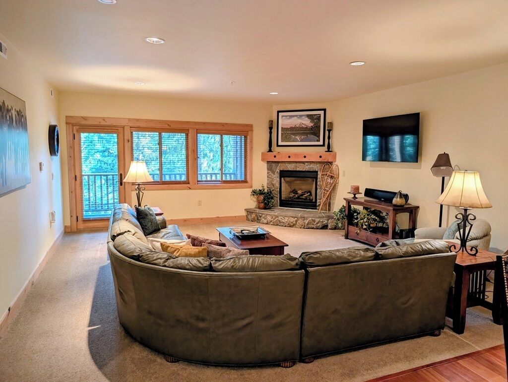 TV, peis og DVD-spiller