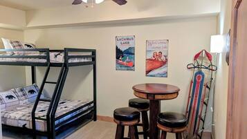 3 chambres, fer et planche Ă repasser, Wi-Fi gratuit, draps fournis