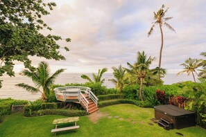 Property grounds - NEW!!! Island Sophistication, Beachfront Serenity w/ Hot Tub, Firepit and A/C (Waialua)