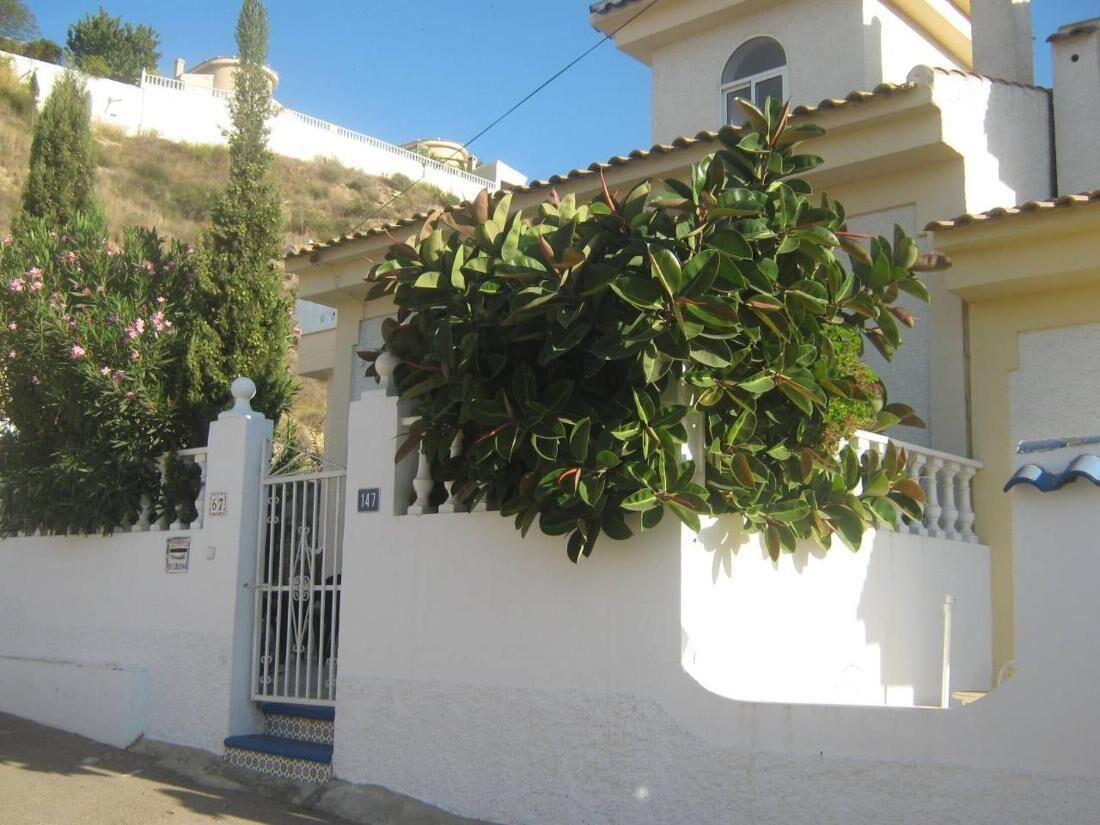 House, 2 Bedrooms, Balcony, Garden View | Property grounds