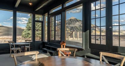 NEW TO VRBO! The Steakhouse-5 Bedroom Historical Home on the Slate River!