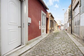 تفاصيل الفندق من الخارج