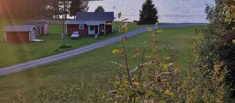 Stuga Björn - Quiet cabin at lake Edesjön