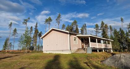Stuga Björn - Quiet cabin at lake Edesjön