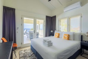 6 habitaciones, escritorio, tabla de planchar con plancha y wifi