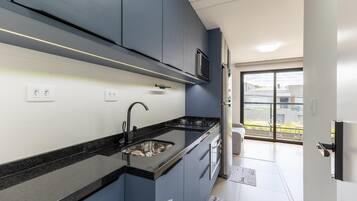 Basic Apartment | Private kitchen