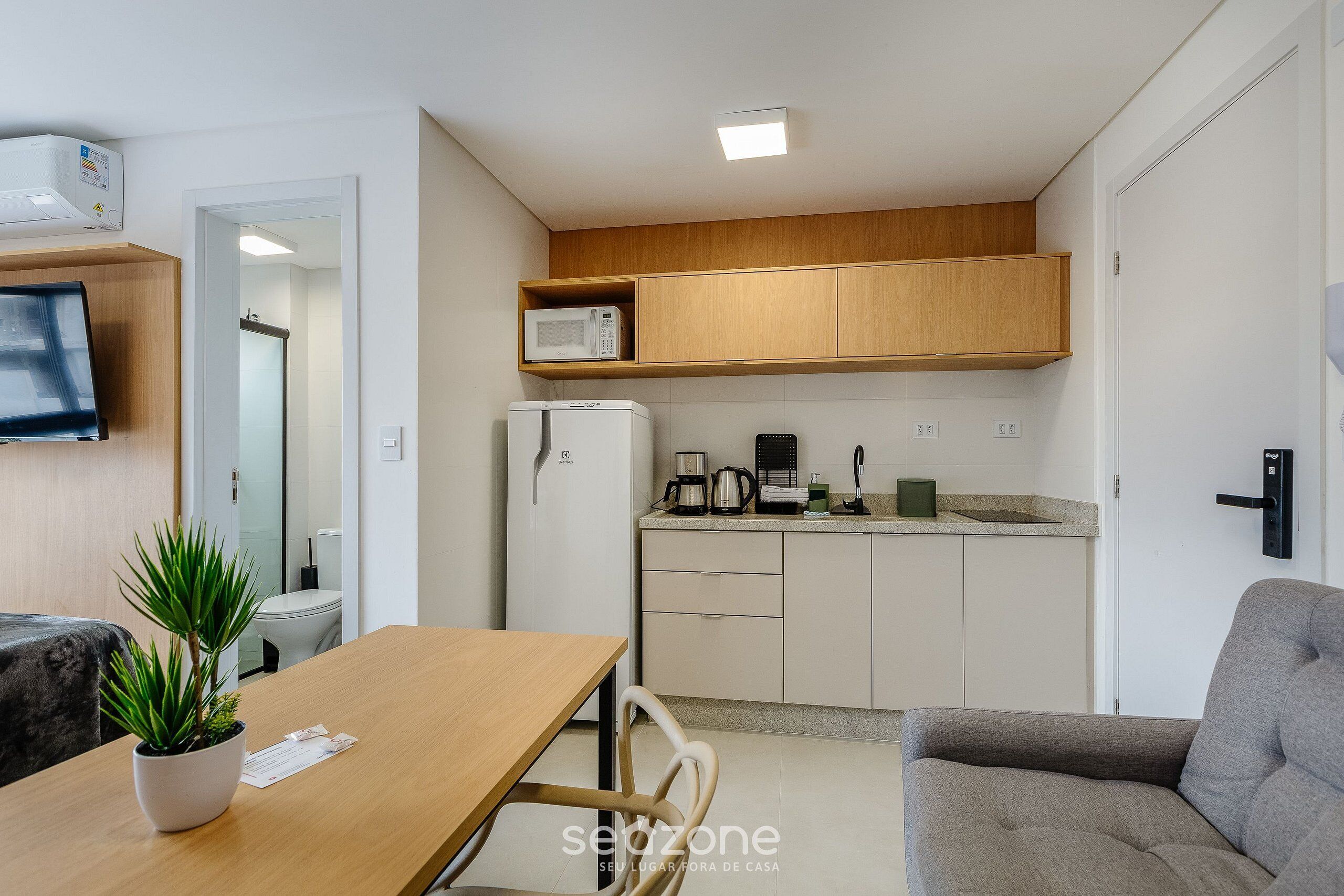 Basic Apartment | Interior