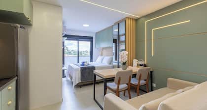 Your Complete Stay in a Building With a gym in the Best Location in Curitiba - Plas