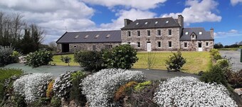 Large renovated house between Paimpol and Tréguier