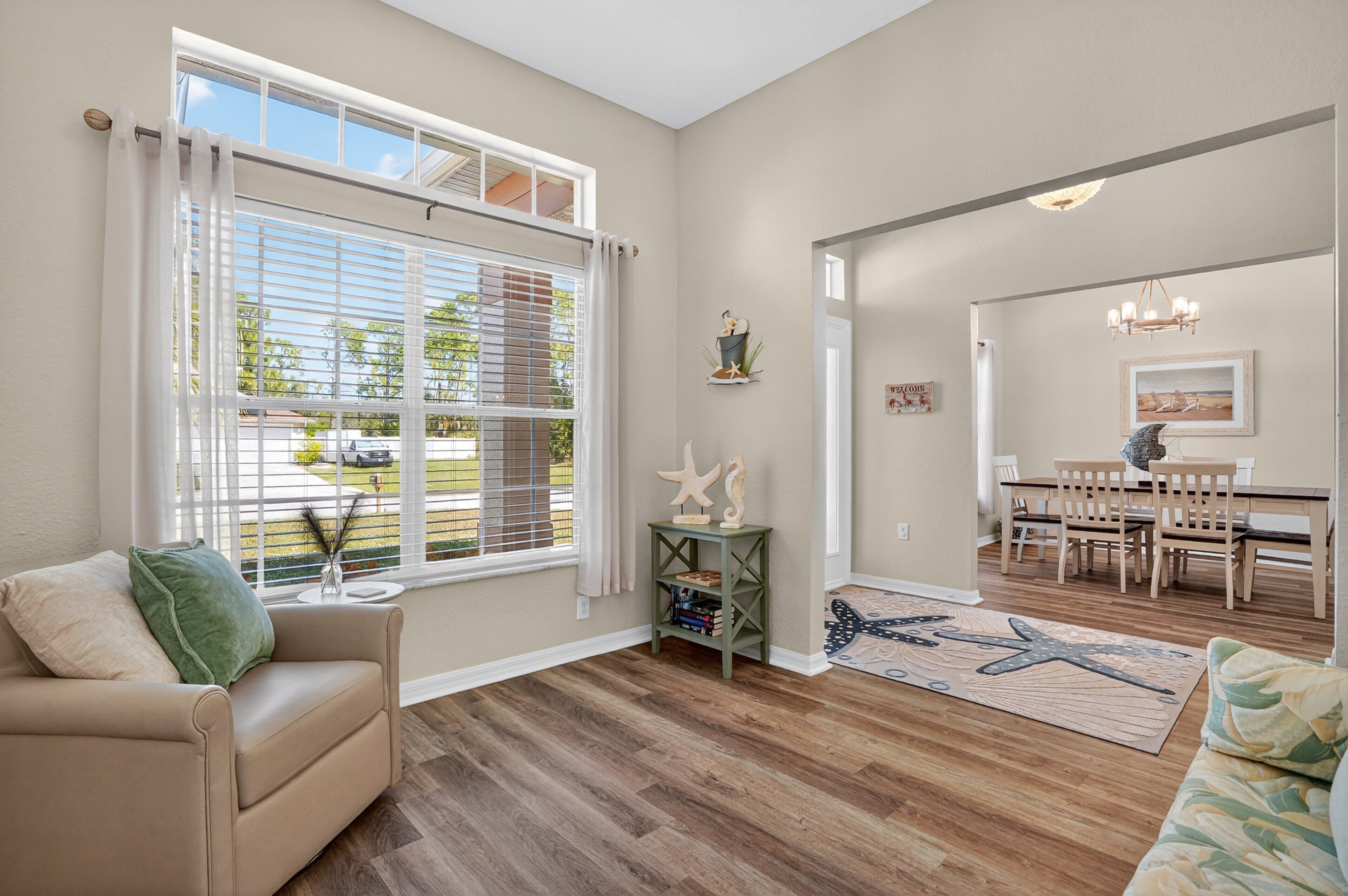 House, 4 Bedrooms | Living area | Smart TV, streaming services