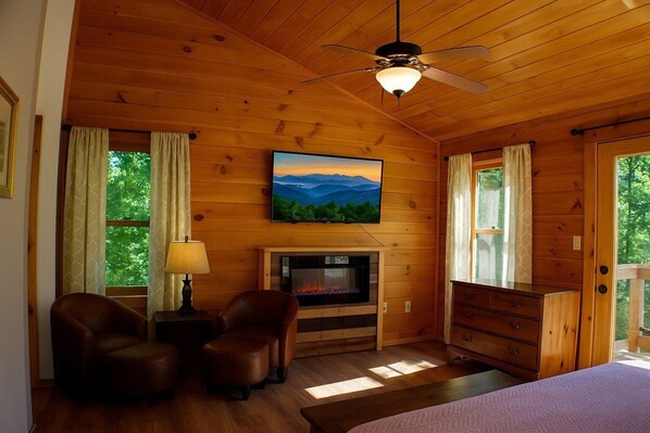 3 bedrooms, free WiFi - Alpine Air 3 Bedroom Cabin (Gatlinburg)