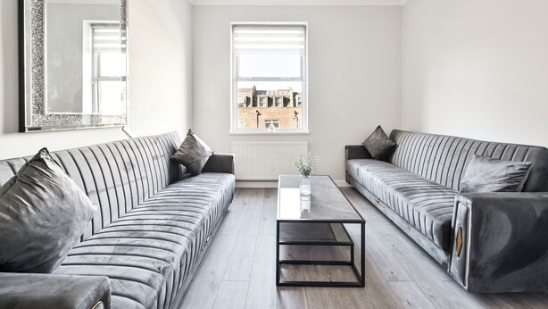 Living area - Luxury Flat in Central London!   -   Waterloo (London)