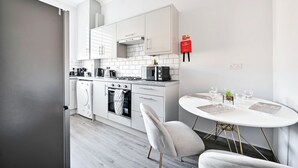 Private kitchen - Luxury Flat in Central London!   -   Waterloo (London)