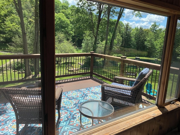 المنشأة من الداخل