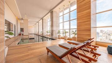 Apartamento | Piscina | Piscina interna