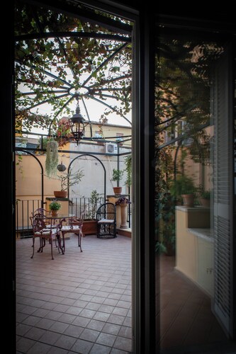 La Voliera di Bacco - House with panoramic terrace in the heart of Frascati