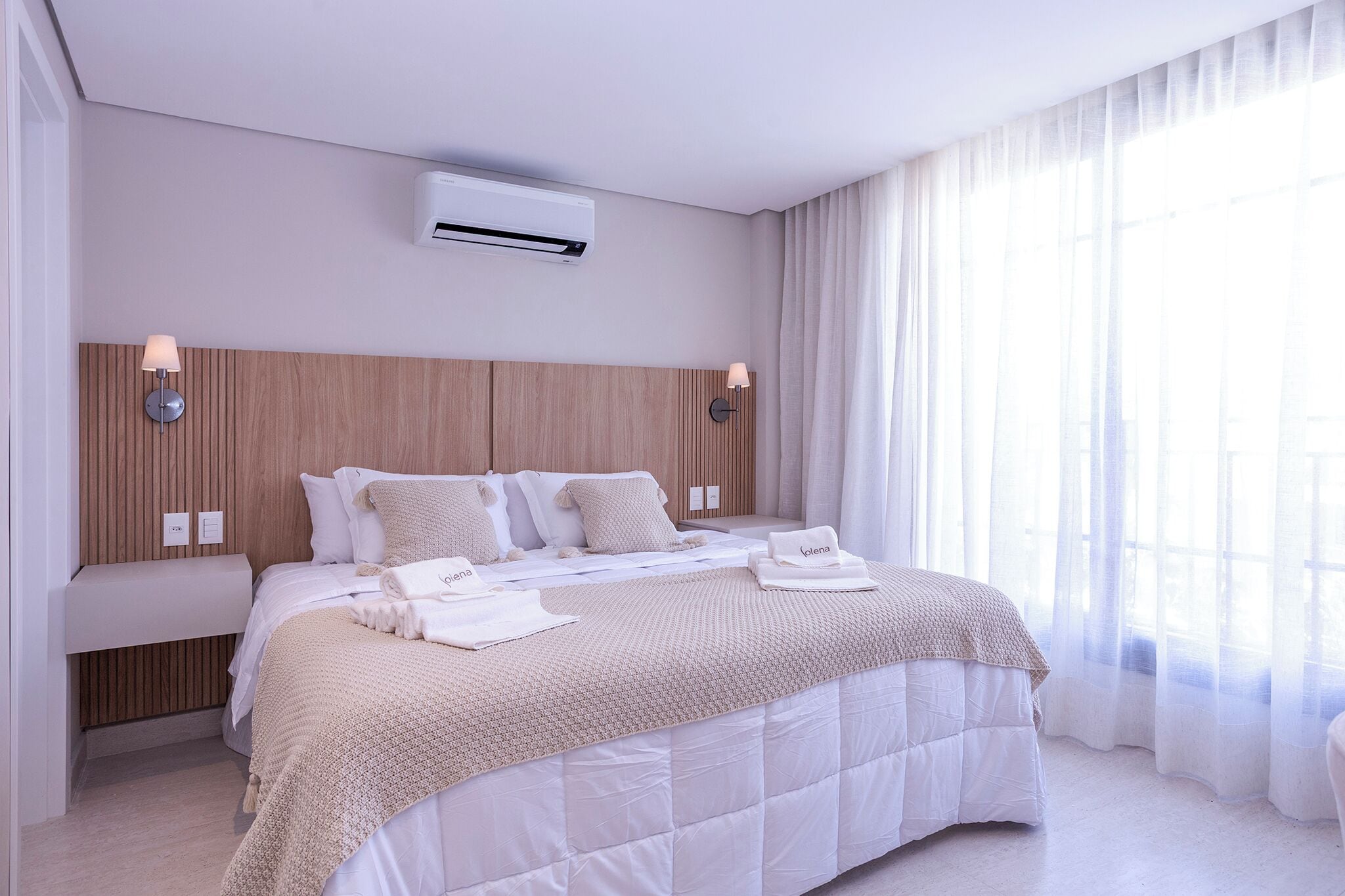 Deluxe Suite | Free WiFi