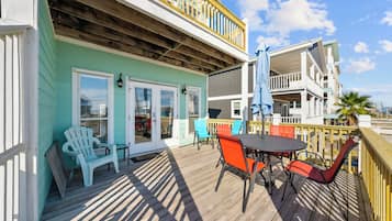 Maison Signature, 3 chambres, balcon, en bord de plage | Balcon