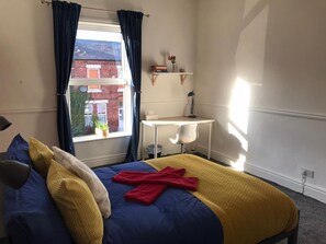 WiFi - Double Room in Salisbury RoadL15 (Merseyside)