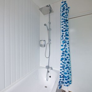 Hair dryer - Close to City Centre Shared Bath (Merseyside)