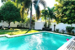 Piscina externa