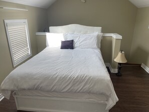 Individually decorated, individually furnished, laptop workspace