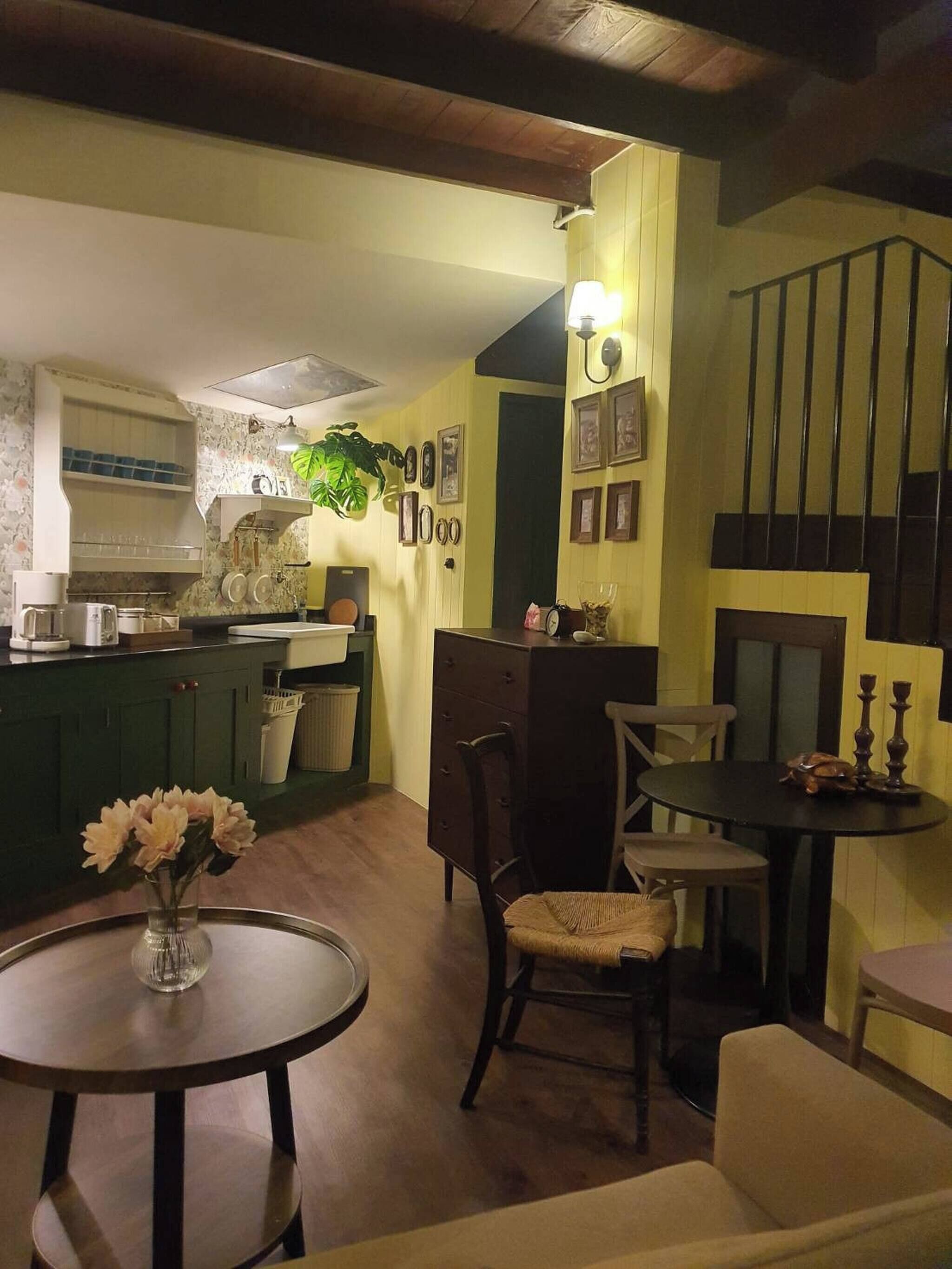 House, 1 Bedroom, Accessible, Smoking | Dining room