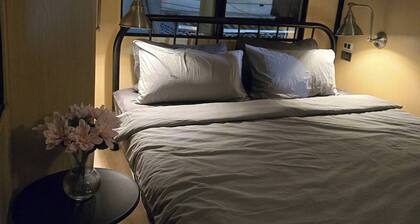 Homey Home UP Themed Near MRT Samyot