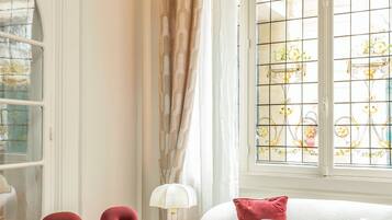 อพาร์ทเมนท์, วิวสวนหย่อม | บริเวณนั่งเล่น