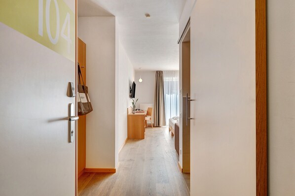 1 bedroom, WiFi, bed sheets, wheelchair access