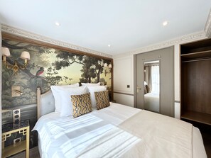 Apartment, Blick auf den Innenhof | Ausblick vom Zimmer