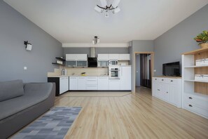 Een televisie en een kantoor