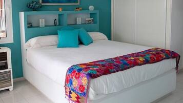 4 bedrooms, free WiFi
