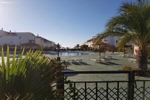 Property grounds - Apartment in Natura World with pool (Almería)
