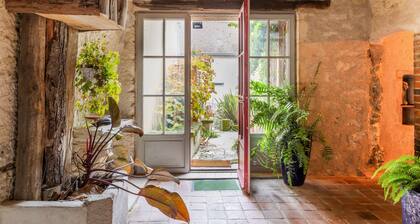 Holiday Home "Le Troglogite Ambraline" with Private Terrace, Private Garden, and Air Conditioning