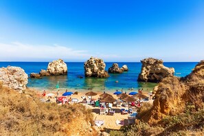On the beach - Make Your Trip More Enjoyable! Private Pool, Near to São Rafael Beach! (Albufeira)