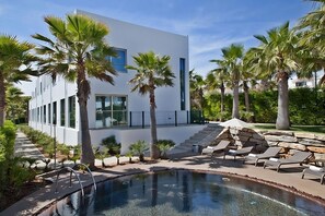 Pool - Come Create Memories w/ Fun-filled Adventures at this Paradise! w/ Private Pool! (Albufeira)