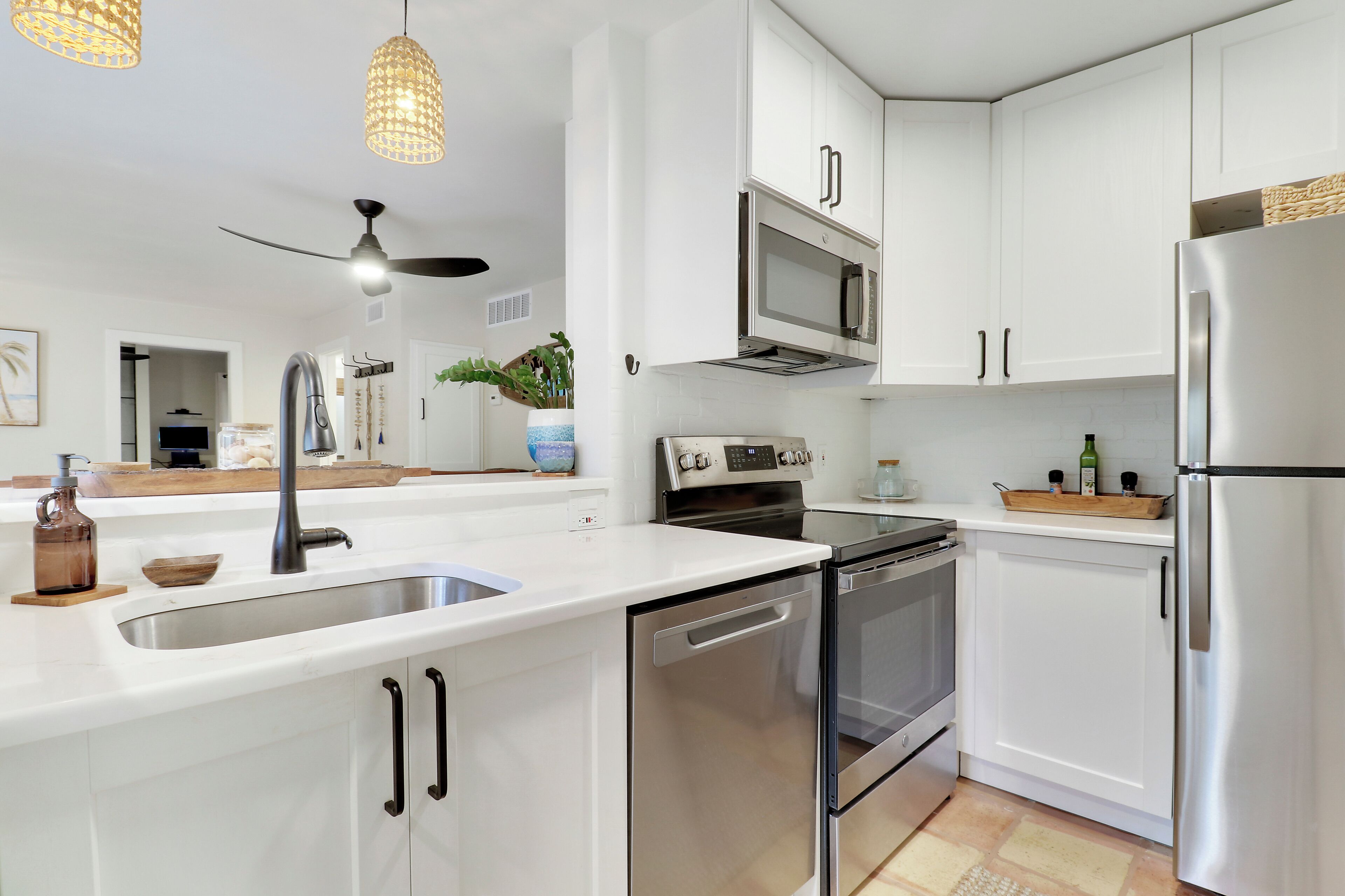 Microwave, oven, stovetop, dishwasher