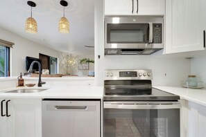 Microwave, oven, stovetop, dishwasher