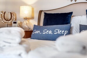 2 bedrooms, iron/ironing board, WiFi, bed sheets - Mill View Burnham Norton - sleeps 4 guests  in 2 bedrooms (Burnham Norton)