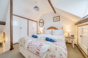 2 bedrooms, iron/ironing board, travel crib, WiFi