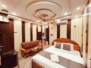 Habitación Deluxe doble | Escritorio y wifi gratis