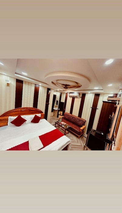 HOTEL SS EXOTICA