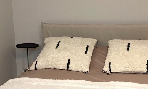 Volcanic Mieres Retreat