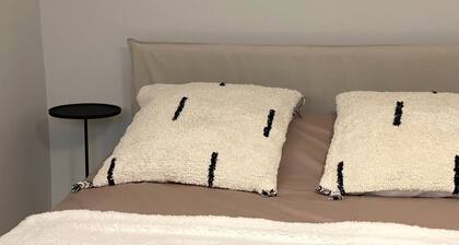 Volcanic Mieres Retreat