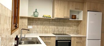 Volcanic Mieres Retreat