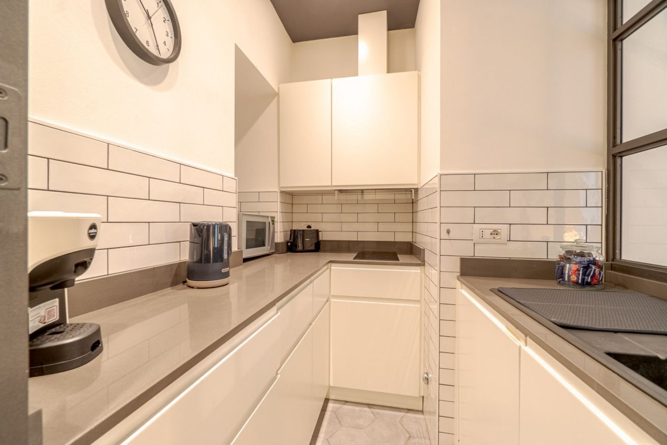 Frigorifero, microonde, tostapane